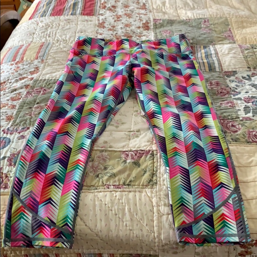 Fabletics Capris - image 3